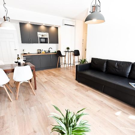 Green Garden Apartment ทอรูน ภายนอก รูปภาพ